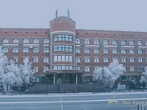 Якутские власти который год пугают ежа яблоком