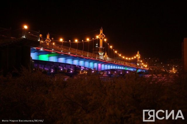 Пока в Якутии была ночь: удар по школе, смертельное отравление угарным газом, пожар в ресторане