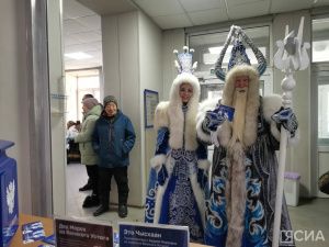 Чысхаан и Хаарчаана отправили новогоднюю открытку Деду Морозу