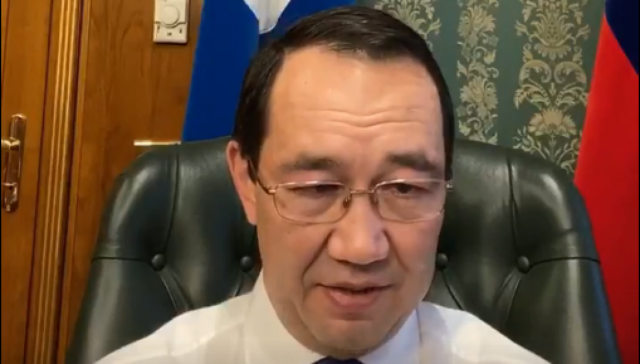 «Критика некоторых членов правительства абсолютно справедлива». Айсен Николаев прокомментировал выступление первого президента Якутии Михаила Николаева