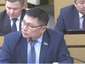 В Якутии у депутата обнаружилась «законодательная близорукость»?