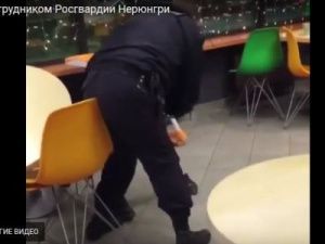 В Якутии подростки напали на сотрудников Росгвардии