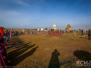 Айсена Николаева благословили