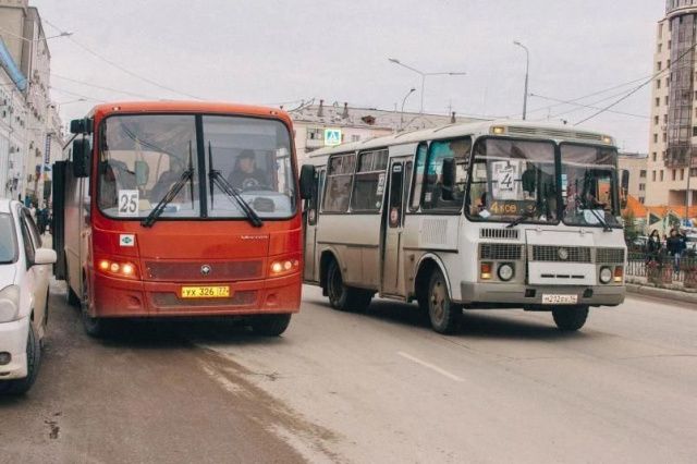 Куда звонить, если забыл вещи в автобусе в Якутске