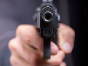 21-летнему парню выстрелили в лицо на улице Якутска