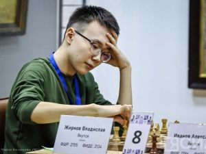 Якутянин Владислав Жирков вошел в пятерку фаворитов по итогам трех туров Кубка главы по шахматам