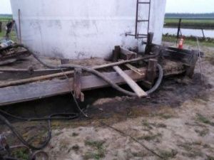 Работы по ликвидации разлива дизтоплива завершаются в Среднеколымском улусе