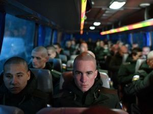 Весенний призыв в армию стартовал в России