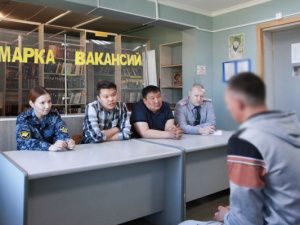 В колонии-поселении № 2 состоялась ярмарка вакансий для осужденных