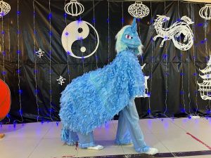 Школьники Усть-Алданского района креативно украсили точки продажи на осенней ярмарке