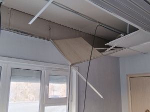 В селе Маган вандалы разрушили тёплую автобусную остановку