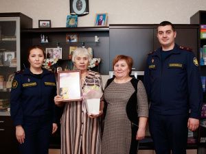 В День 30-летия образования Базы материально-технического и военного снабжения в УФСИН навестили ветеранов, стоявших у истоков учреждения 