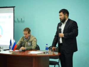 Евгений Григорьев встретился с коллективом завода ДСК