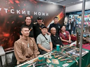Якутские кузнецы победили на международной выставке ножей «Клинок»