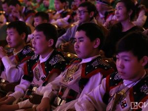 В Якутске наградили лучших юных хомусистов