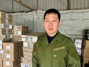 Участникам СВО из Якутии отправили подарочные продуктовые наборы