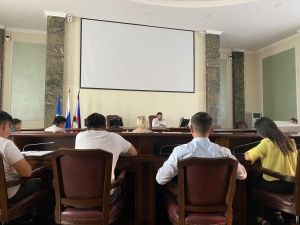 Главная городская планерка: Мэр зол — разберитесь, где чья урна…!