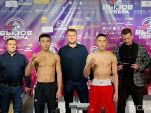 Взвешивание и дуэль взглядов: боксеры турнира «Вызов Севера» продемонстрировали готовность к бою