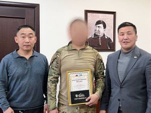 Министр спорта Якутии встретился с вернувшимся участником СВО