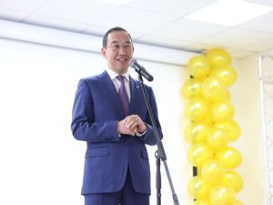 В селе Бясь-Кюёль Якутии в День учителя открыли новую школу