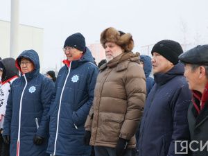 Спортивным учреждениям Якутии вручили микроавтобусы и автобусы