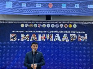 В Якутии открылся фестиваль-конкурс «Мас уустарын тойуга»