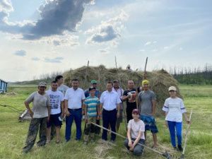 В Чурапчинском улусе продолжается кормозаготовка