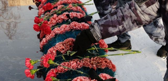 В Якутске почтили память погибших сотрудников Росгвардии