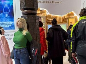 Более 15 тысяч человек посетили экспозицию Якутии в первый день работы Международной выставки-форума «Россия»
