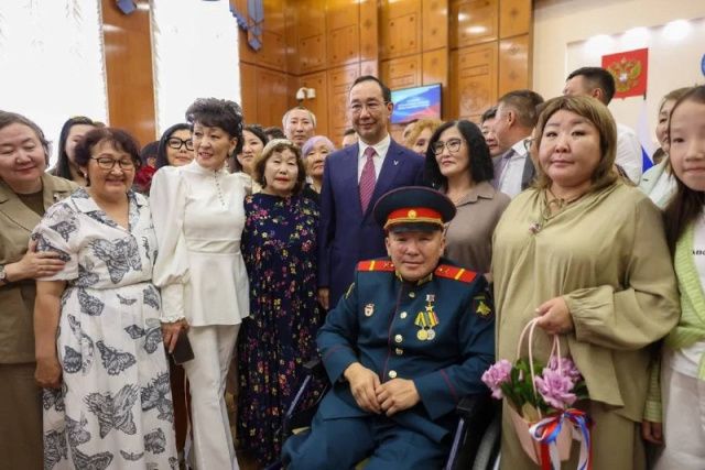 Якутянину Алексею Петрову вручили медаль «Золотая Звезда» Героя Российской Федерации