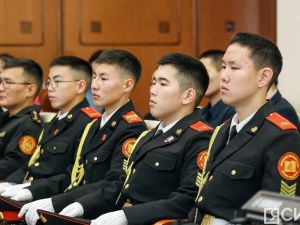 В Якутске чествовали Героя России Родимира Максимова