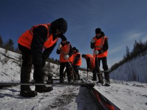 «Сложные условия и ответственность не пугают»: Михаил Тютюник — о работе на железной дороге в Якутии