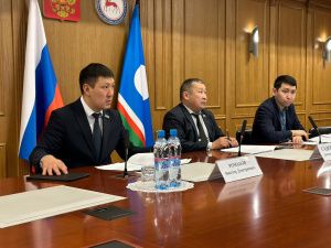 Три больших больничных комплекса введут в районных центрах Якутии