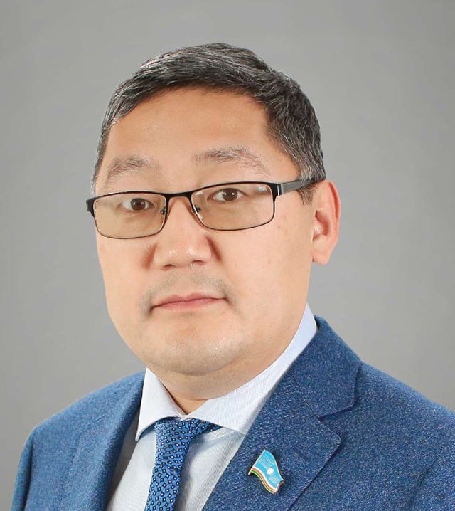 Николай Бугаев, директор музея истории и культуры народов Севера: «Владимир Путин услышал работников культуры»