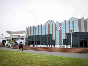 Фоторепортаж с первого дня ВЭФ-2023: улица Дальнего Востока и культурная программа