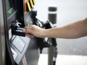 В Нерюнгри 12 работников похищали топливо на родном предприятии