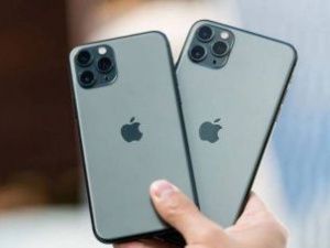 В Нерюнгри стажер-кладовщик украл два iPhone 11. Один из них он подарил другу, второй поменял на «Жигули»