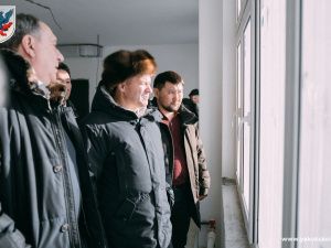 Строительная готовность крупнейшей школы Якутска достигла 80 процентов