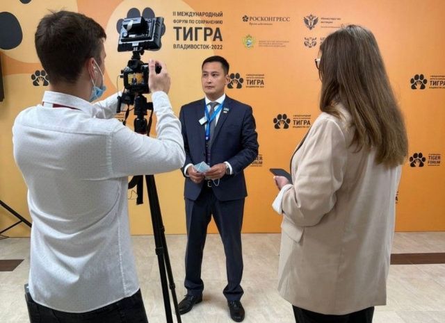 Министр предпринимательства, торговли и туризма Якутии Тимур Ханды представил туристический потенциал республики