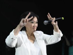 Русская якутская  женщина Сардана Авксентьева: девочка или депутат? 