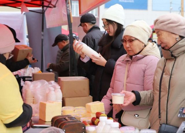В пятницу, 25 сентября, на Комсомольской площади в Якутске начнет работу выставка-ярмарка «Продовольствие»