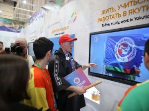 Более восьми тысяч человек посетили стенд Якутии на Всемирном фестивале молодежи в Сочи