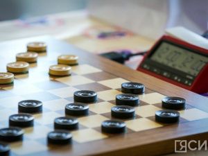 Пятерым якутянам присвоили звания мастеров спорта России по шашкам