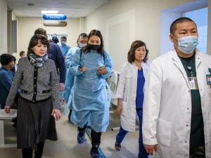 Для представителей республиканских СМИ организовали пресс-тур в строящийся онкодиспансер в Якутске