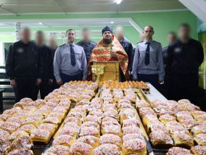 В Светлое Христово Воскресение священники посетили учреждения УФСИН