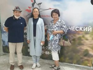 Коллектив Театра юного зрителя Якутии принимает активное участие в борьбе со стихией