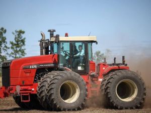 Глава Якутии встретился с сельхозтоваропроизводителями Хангаласского улуса