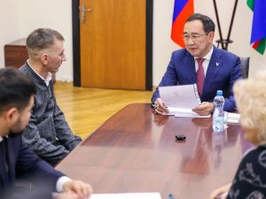 Айсен Николаев вновь провел очный прием граждан в приемной Президента РФ