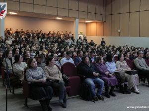 Евгений Григорьев в рамках отчета перед населением за 2022 год встретился с работниками сферы культуры