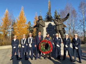 Альберт Семёнов вышел на первой полосе американской газеты